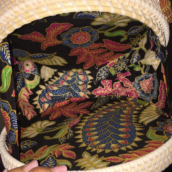 Purse - Picture 3 of 3